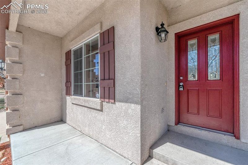 5612 Altitude Dr, Colorado Springs, CO 80918