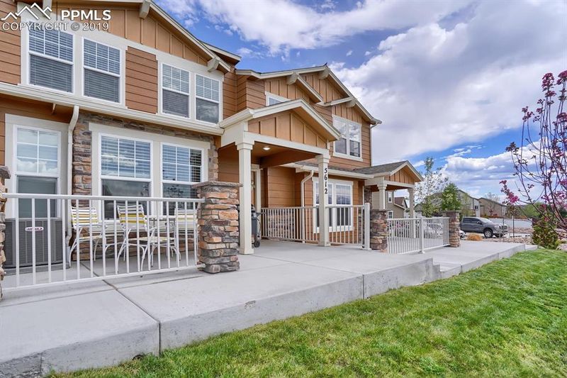 5612 Shamrock Hts, Colorado Springs, CO 80923