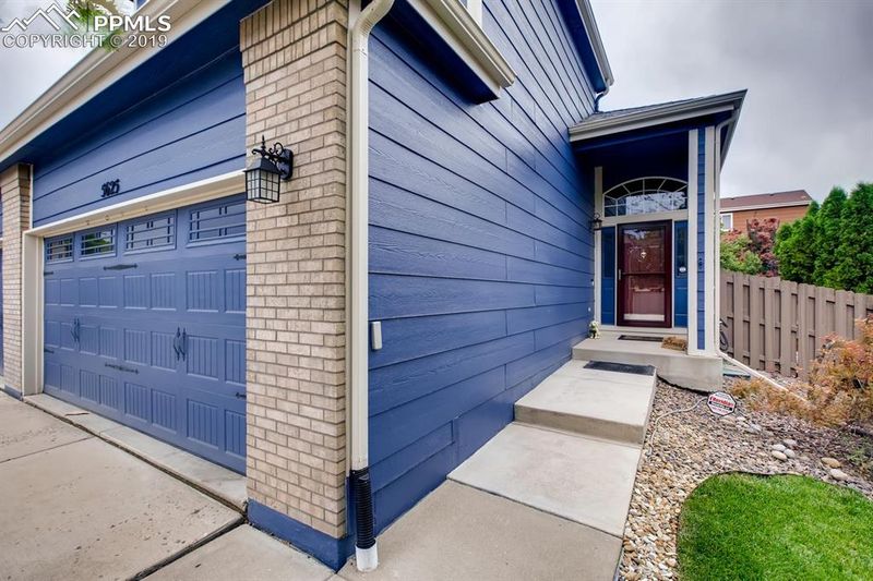 5625 S Ireland St, Centennial, CO 80015