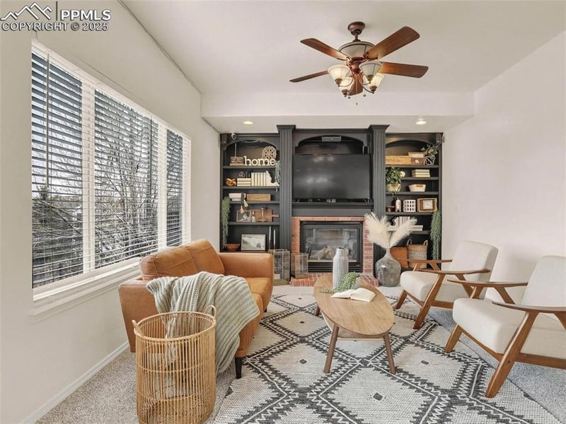 5635 Altitude Dr, Colorado Springs, CO 80918