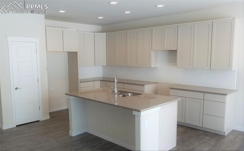 5636 Cubbage Dr, Colorado Springs, CO 80924