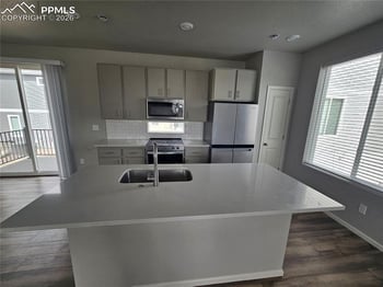 5638 Mammoth Ln, Colorado Springs, CO 80927