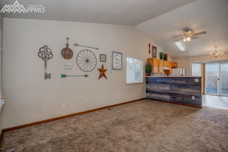 5640 Hawkesbury Dr, Colorado Springs, CO 80911