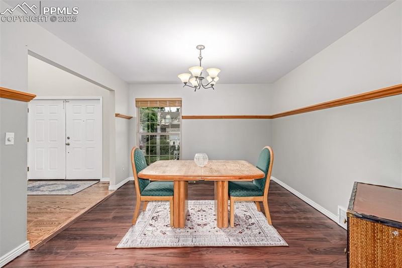 5640 Saddle Rock Rd, Colorado Springs, CO 80918