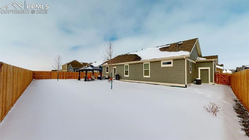 56402 E 23rd Ave, Strasburg, CO 80136