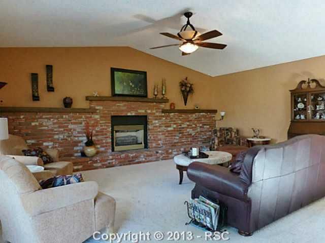 5645 Boreas Ct, Colorado Springs, CO 80917