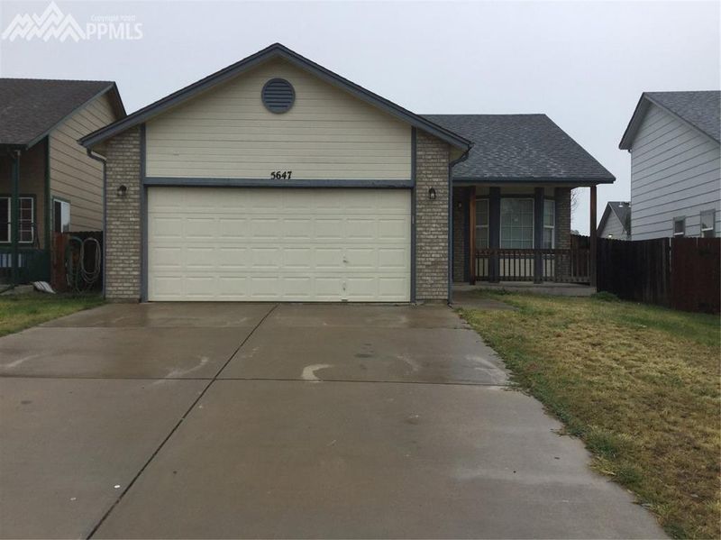 5647 Hawkesbury Dr, Colorado Springs, CO 80911