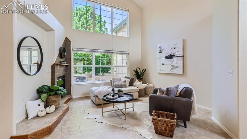 5647 Sonnet Ridge Point, Colorado Springs, CO 80918