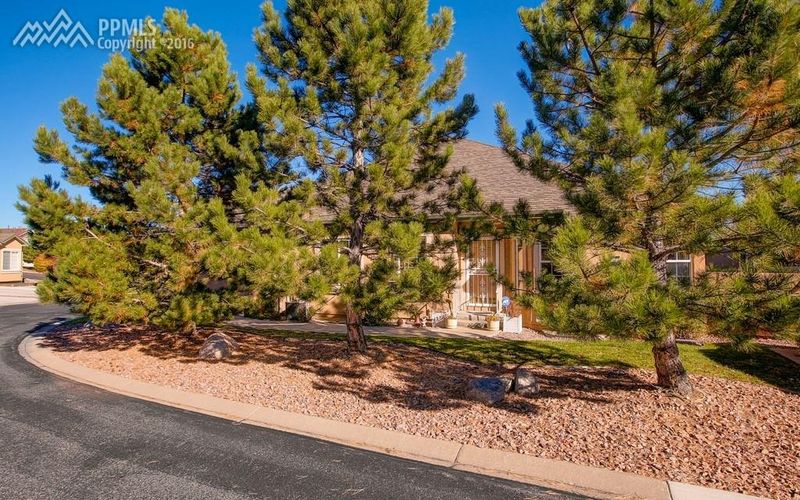 5648 Sonnet Ridge Point, Colorado Springs, CO 80918