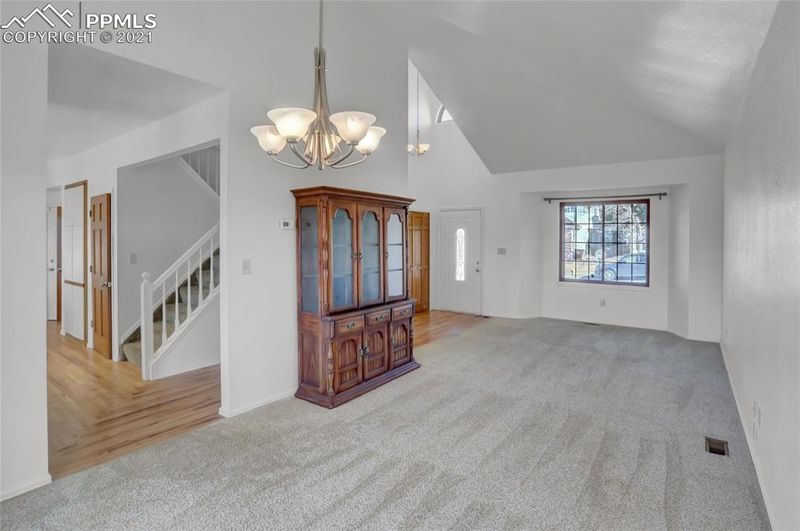 5650 Saddle Rock Rd, Colorado Springs, CO 80918