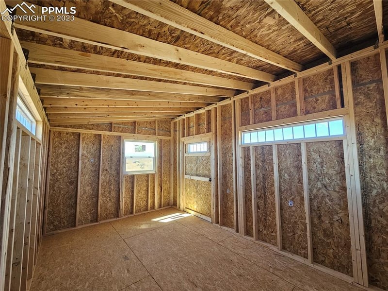 5665 Antelope Rd, Pueblo, CO 81008