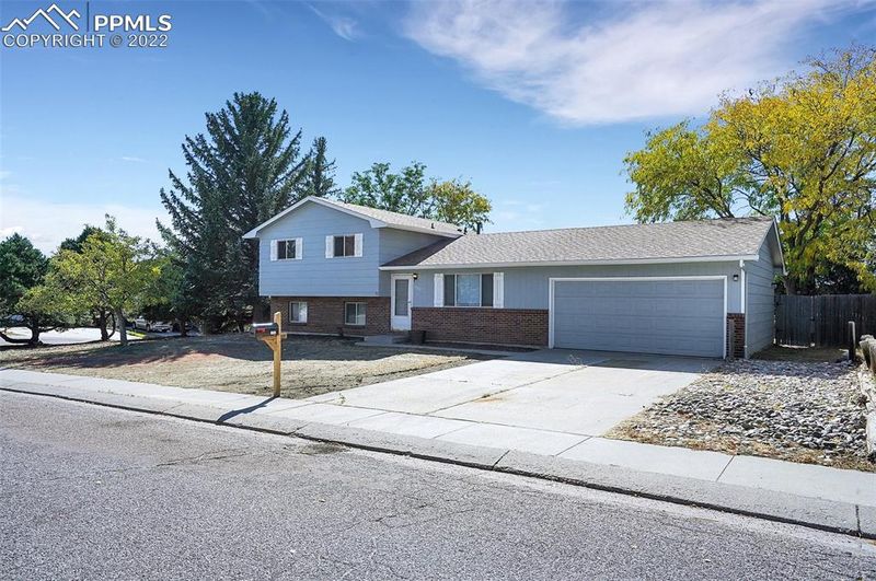 5670 Tuckerman Dr, Colorado Springs, CO 80918