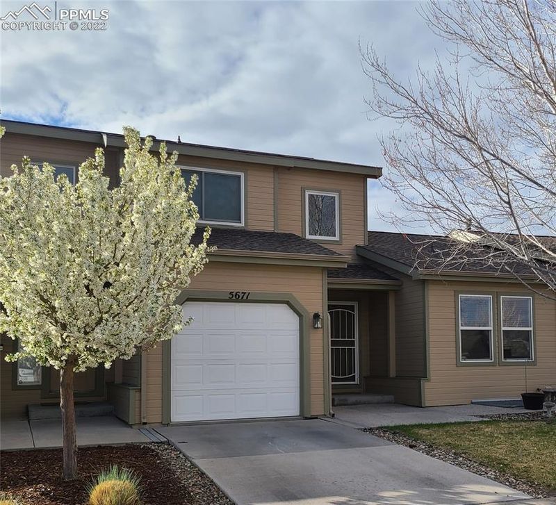 5671 Sunshade Point, Colorado Springs, CO 80923