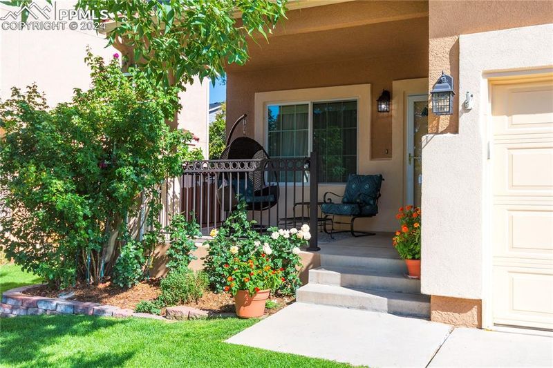 5694 Stable Ct, Colorado Springs, CO 80920