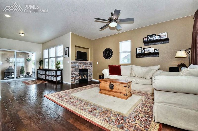5696 Flicka Dr, Colorado Springs, CO 80924