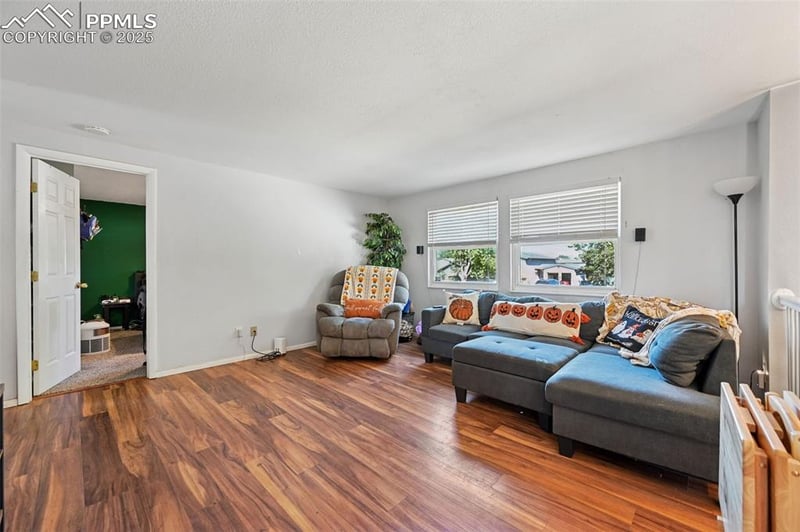 570 Calle Entrada Rd, Fountain, CO 80817