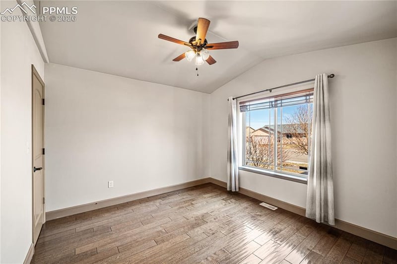 5707 Mark Twain Ln, Pueblo, CO 81008