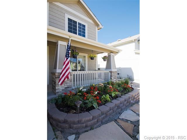 571 Fox Run Cir, Colorado Springs, CO 80921