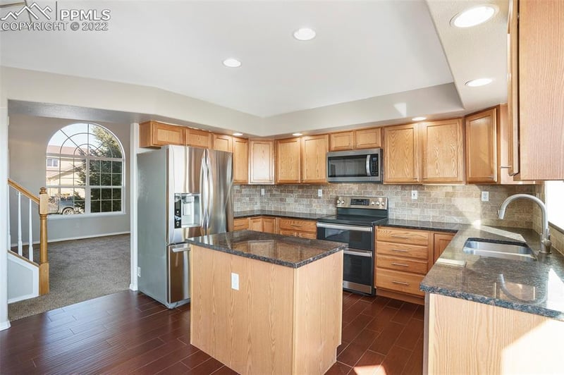 5711 Arrowleaf Dr, Colorado Springs, CO 80923
