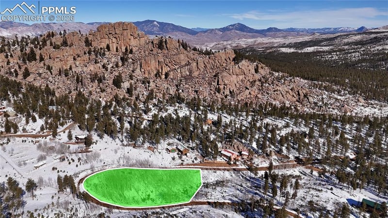 572 Overlook Cir, Sedalia, CO 80135