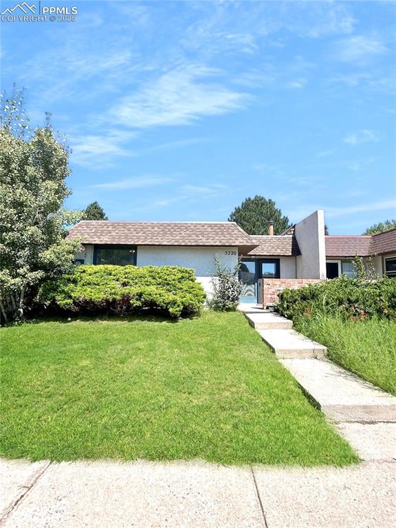5720 Trout Creek Pass Dr, Colorado Springs, CO 80917