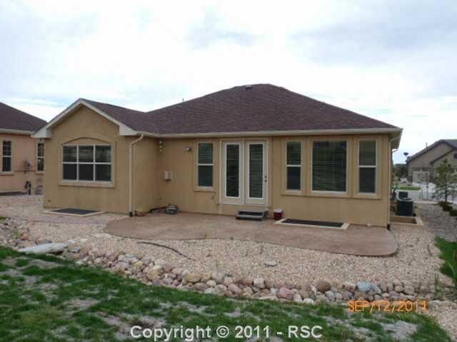 5722 Wolf Village Dr, Colorado Springs, CO 80924