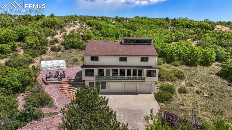 5725 E Old Farm Cir, Colorado Springs, CO 80917
