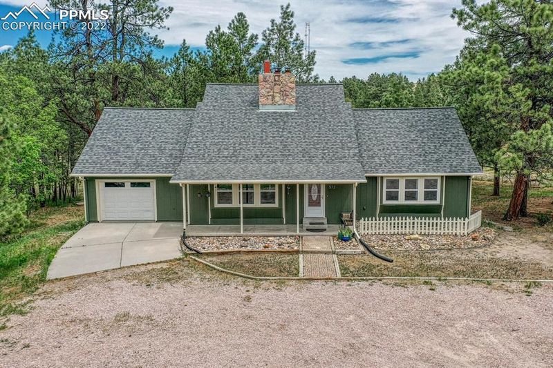 573 Verdos Dr, Elizabeth, CO 80107