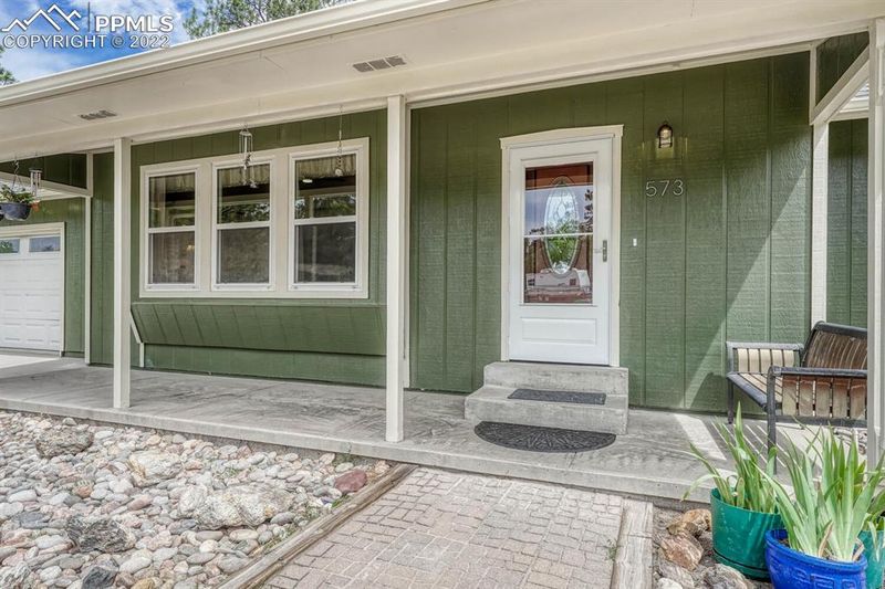573 Verdos Dr, Elizabeth, CO 80107