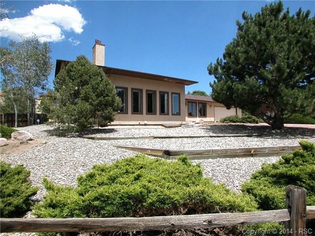 5735 Flintridge Dr, Colorado Springs, CO 80918