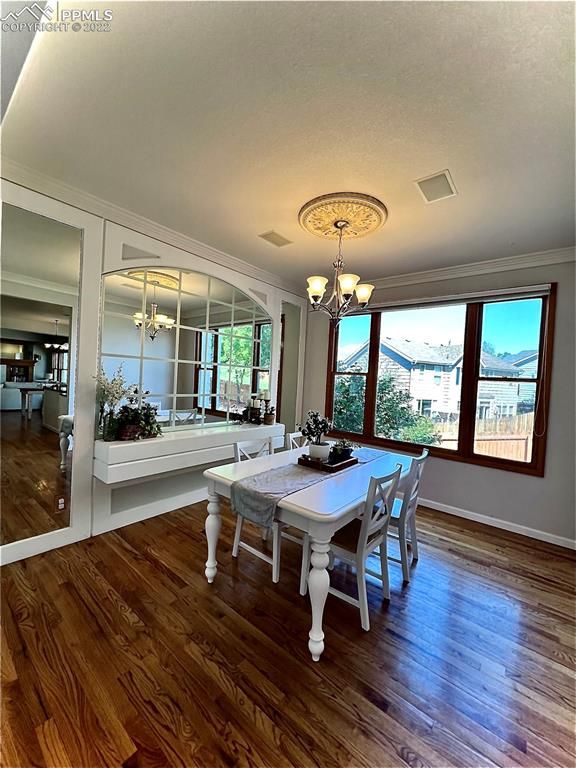 5735 Saddle Rock Rd, Colorado Springs, CO 80918