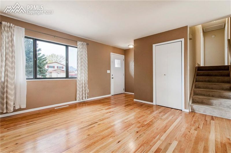 5735 Tuckerman Dr, Colorado Springs, CO 80918