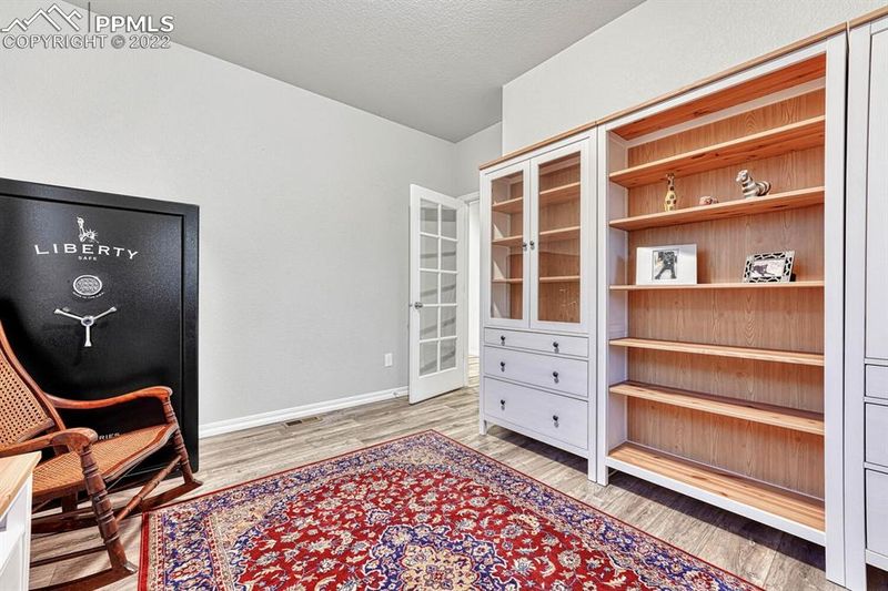 5741 Griffin Dr, Colorado Springs, CO 80924