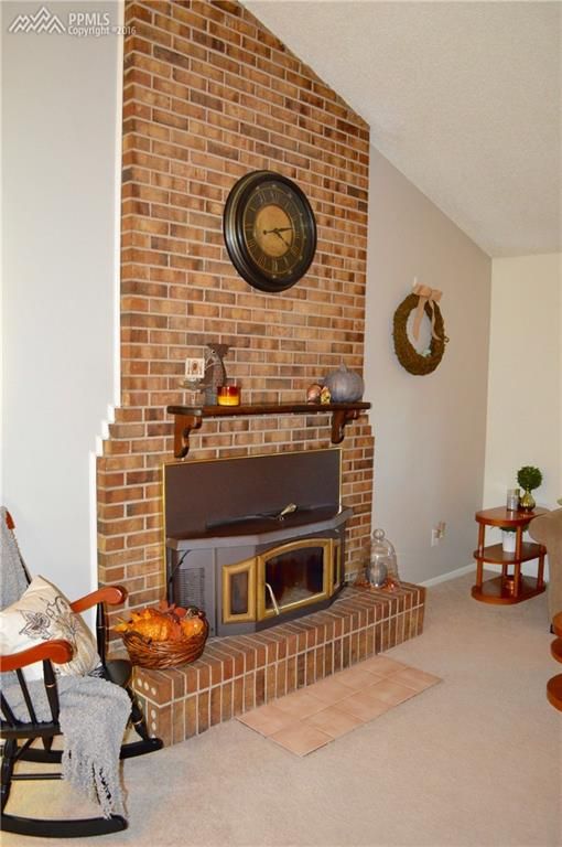 5750 Del Paz Dr, Colorado Springs, CO 80918