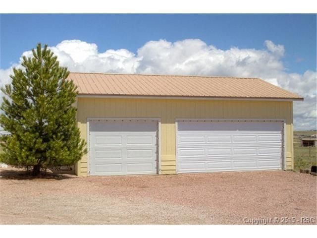 5753 Sue Ellen Dr, Peyton, CO 80831