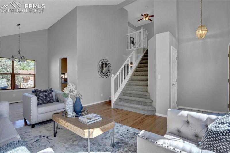 5755 Grapevine Dr, Colorado Springs, CO 80923