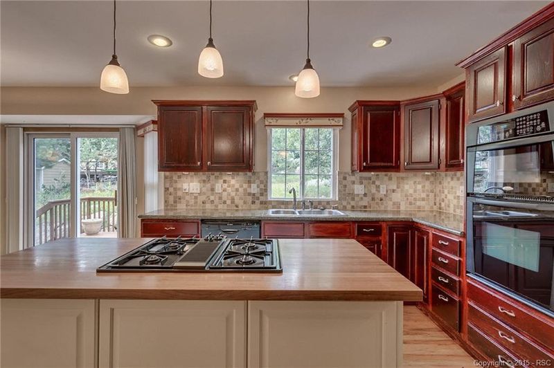 5760 Daltry Ln, Colorado Springs, CO 80906