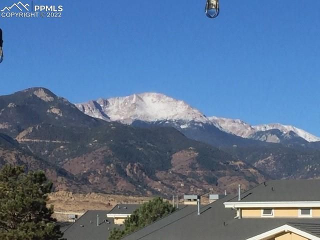 577 Observatory Dr, Colorado Springs, CO 80904