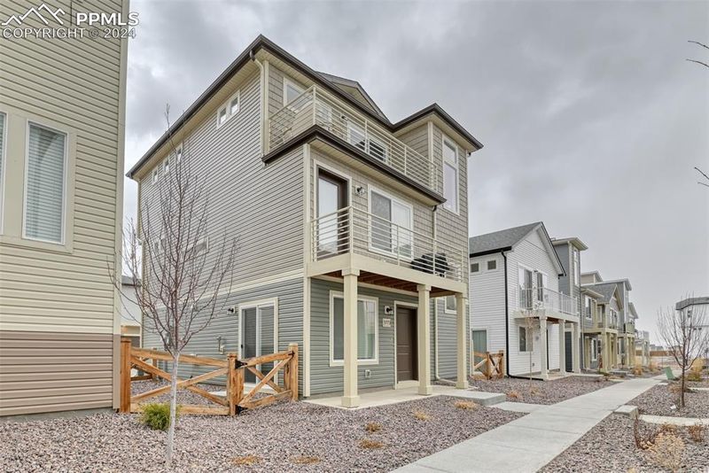 5773 Thurless Ln, Colorado Springs, CO 80927