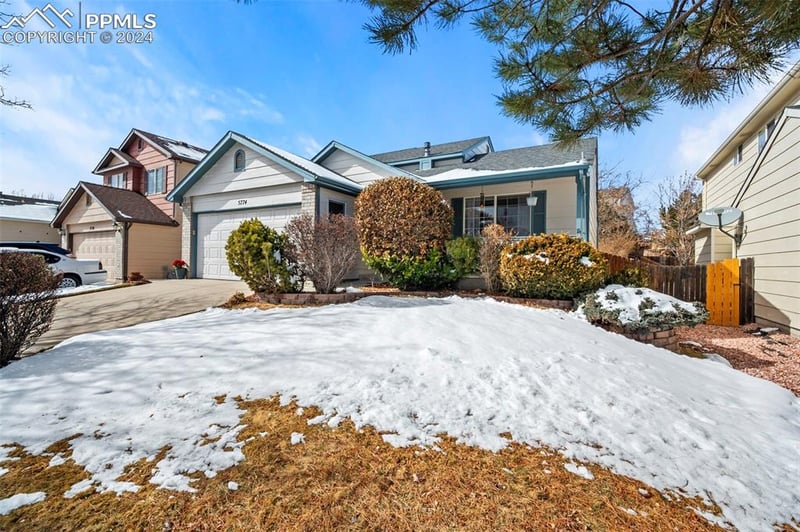 5774 Vermillion Bluffs Dr, Colorado Springs, CO 80923