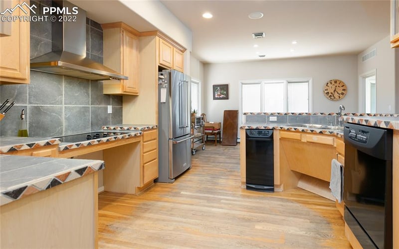 5775 Regal View Rd, Colorado Springs, CO 80919