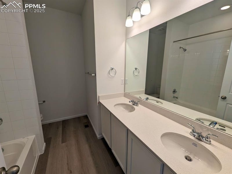 5785 Mammoth Ln, Colorado Springs, CO 80927