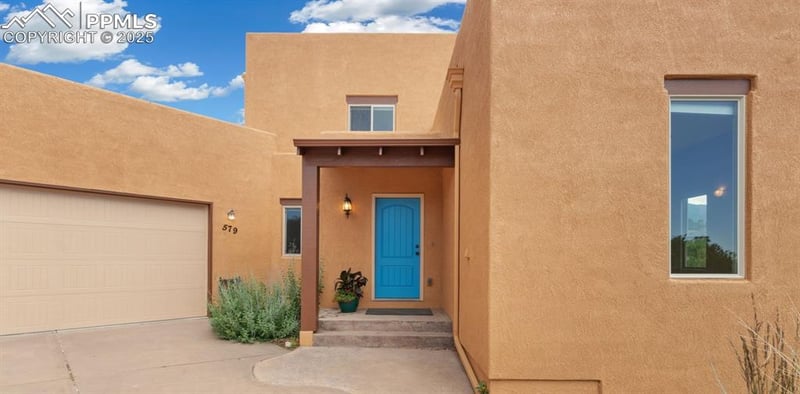 579 Crystal Hills Blvd, Manitou Springs, CO 80829