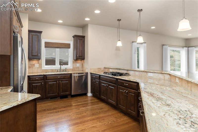 5810 Harbor Pines Point, Colorado Springs, CO 80919