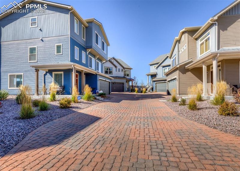 5812 Callan Dr, Colorado Springs, CO 80927