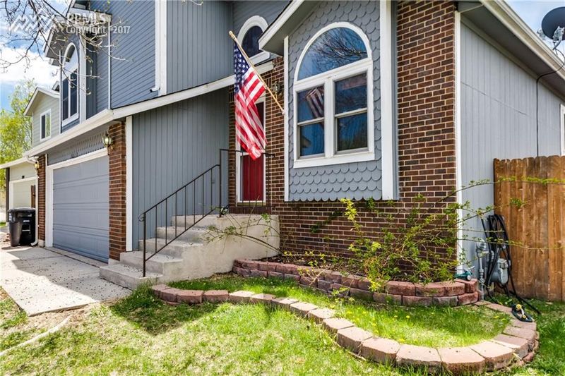 5812 Dutchess Dr, Colorado Springs, CO 80923