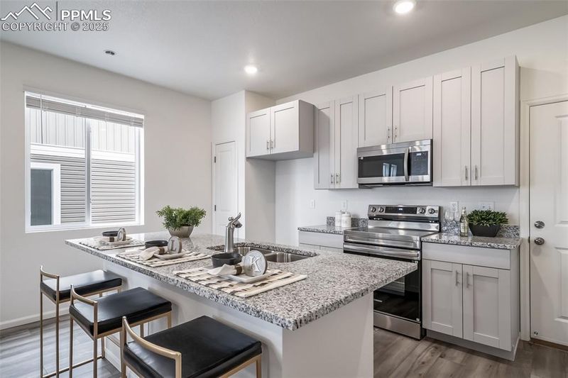 5837 Uptop Point, Colorado Springs, CO 80927