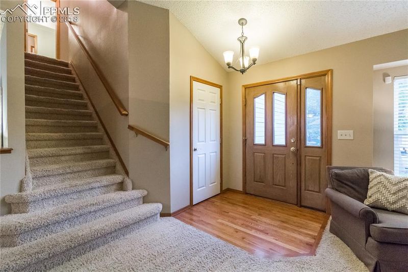 5865 Sanchez Dr, Colorado Springs, CO 80923
