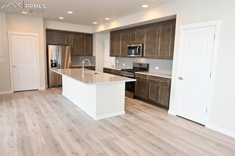 5876 Summer Dream Dr, Colorado Springs, CO 80923