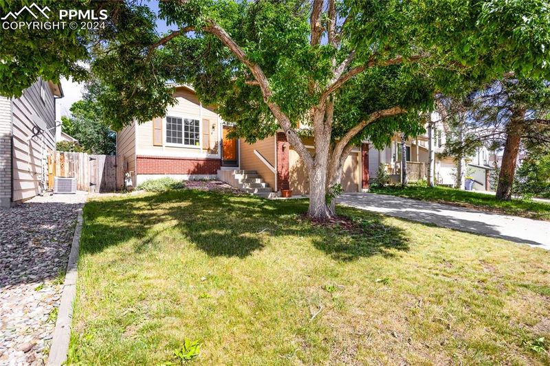 5877 Dutchess Dr, Colorado Springs, CO 80923